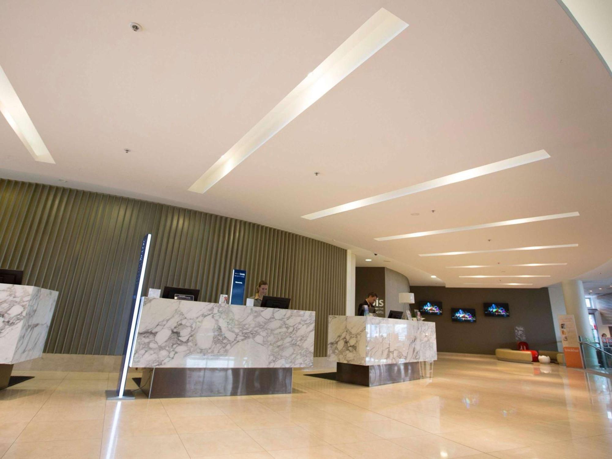 Novotel Sydney Olympic Park Buitenkant foto